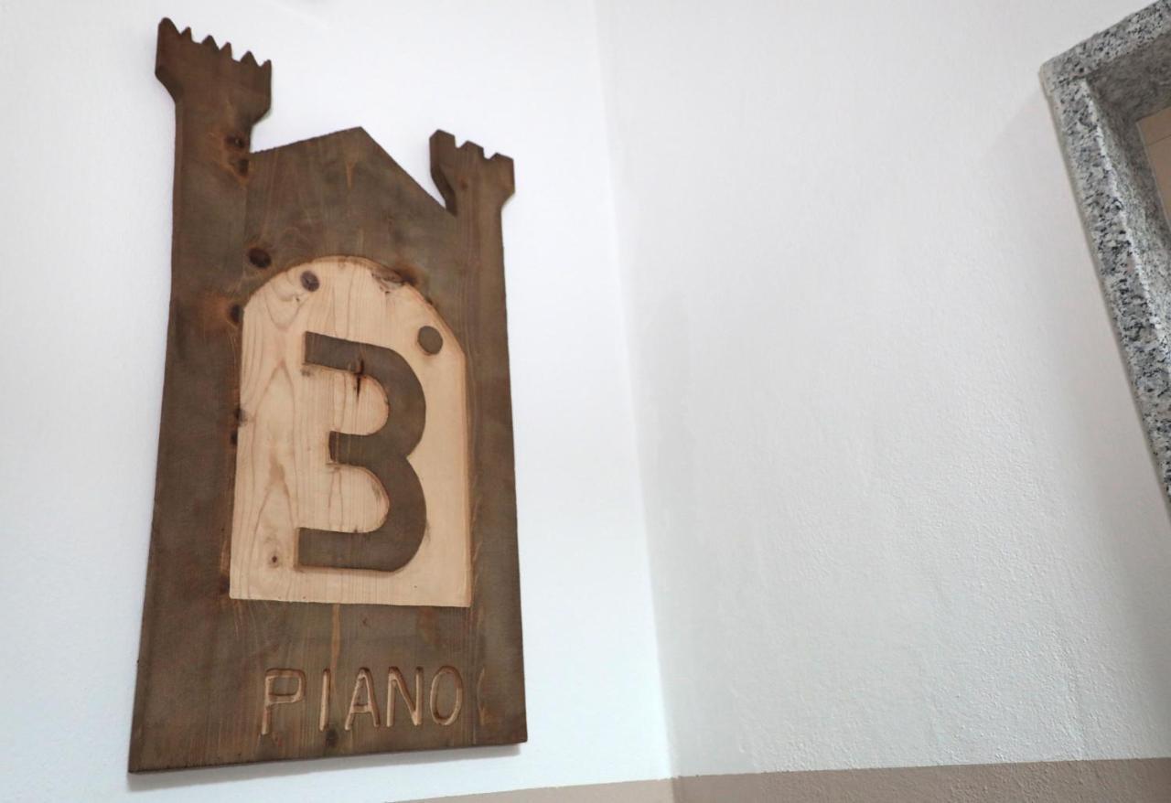 Hotel Ristorante Chateau Aymavilles Esterno foto